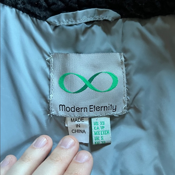 Modern Eternity Gray Maternity Puffer Coat - Picture 3 of 6